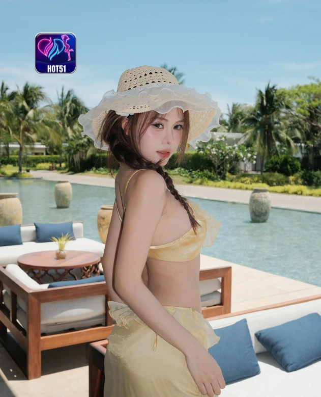 Hoshii Naked