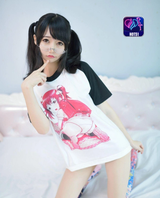 Reona Kisaragi HOT51