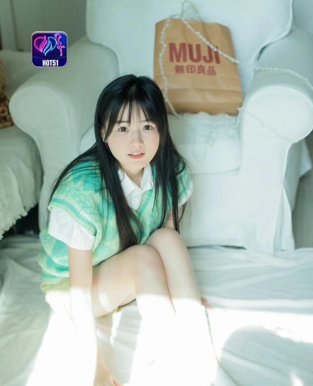 Xiao Yi Mei Mei Cute